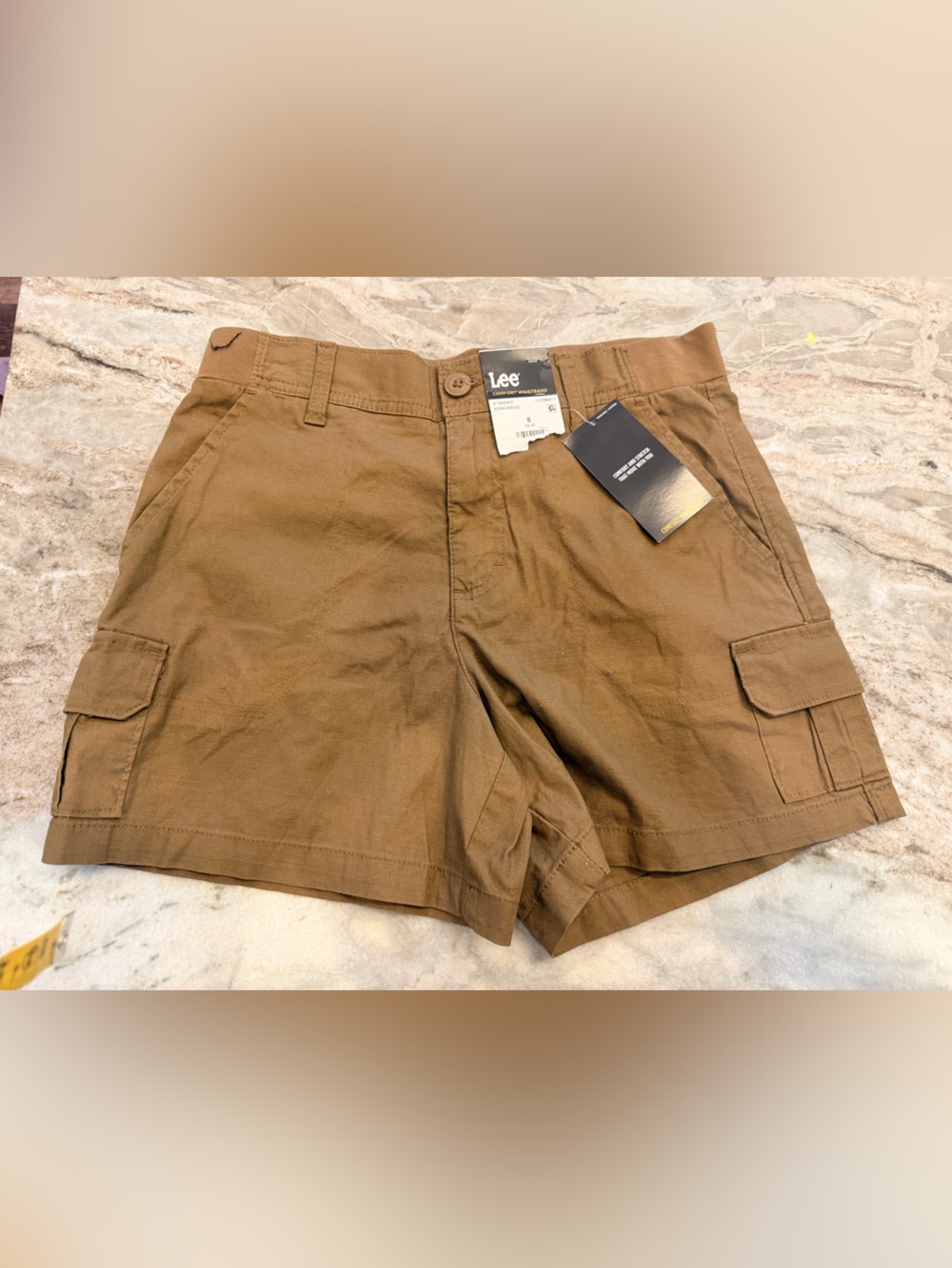 Lee Comfort Waistband Cargo Shorts | Women’s 8 | Kangaroo Brown | NWT